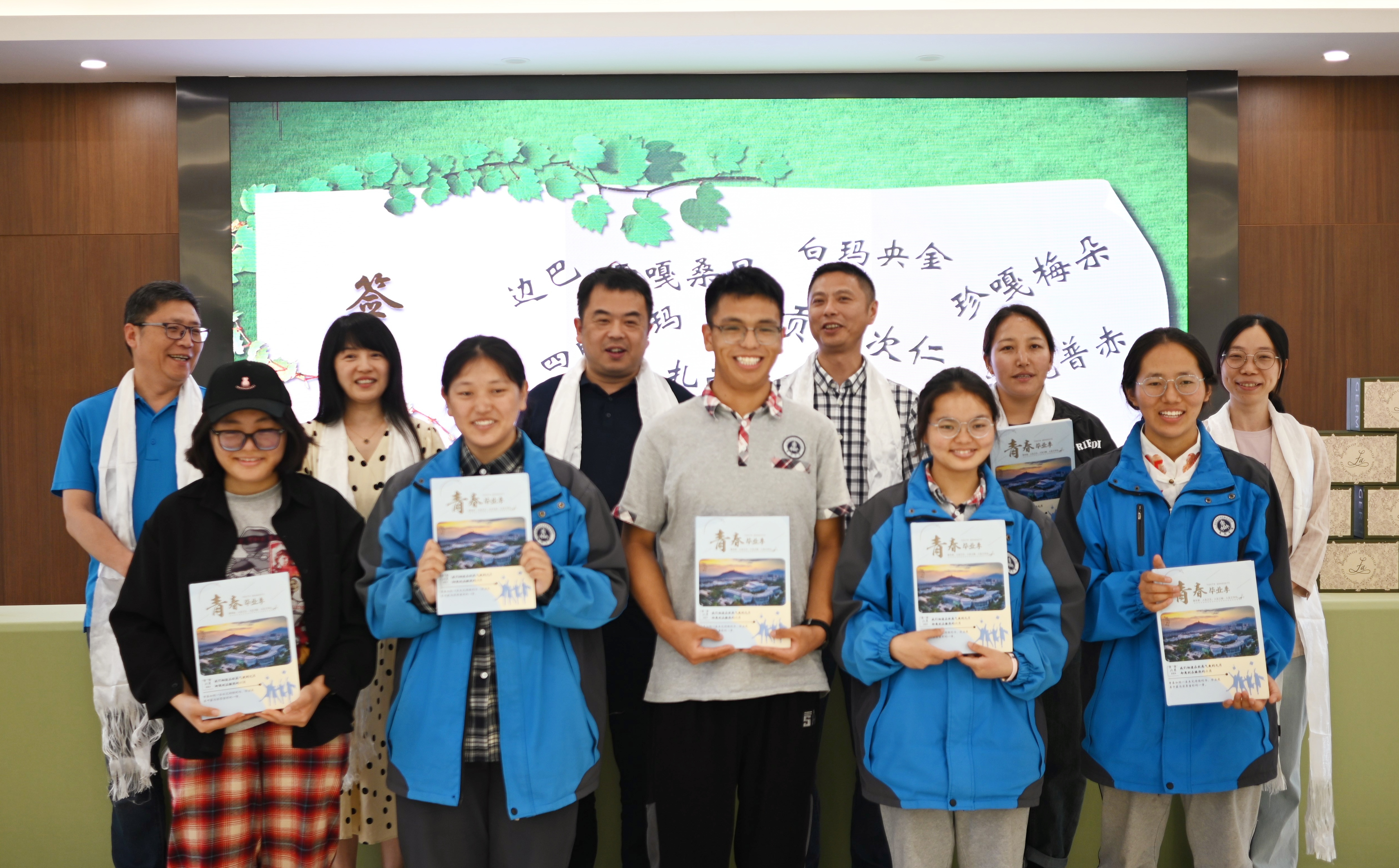 �������ʹ���-׷�󿵽�,����һ������